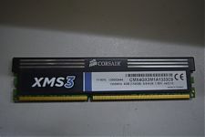 Оперативная память Corsair XMS 4GB DDR3 1333MHz DIMM 240pin CL9 CMX4GX3M1A1333C9